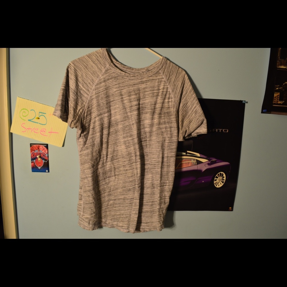 ILLUSTRATED EXAMPLE sports tee